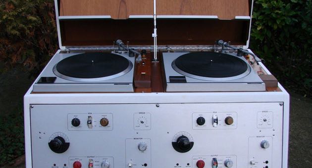 technics retro 4